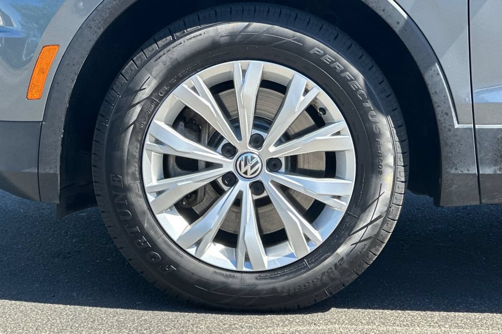 Used 2019 Volkswagen Tiguan SE AWD/4WD image 27