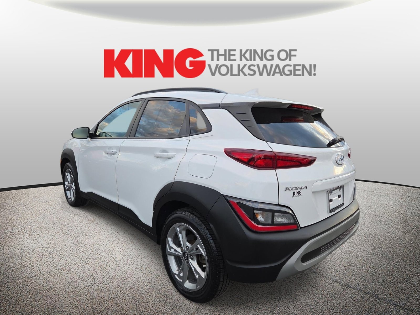 Used 2022 Hyundai Kona SEL w/ Convenience Package FWD image 6