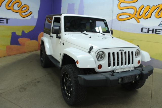 Used 2012 Jeep Wrangler Sahara w/ Dual Top Group AWD/4WD image 2