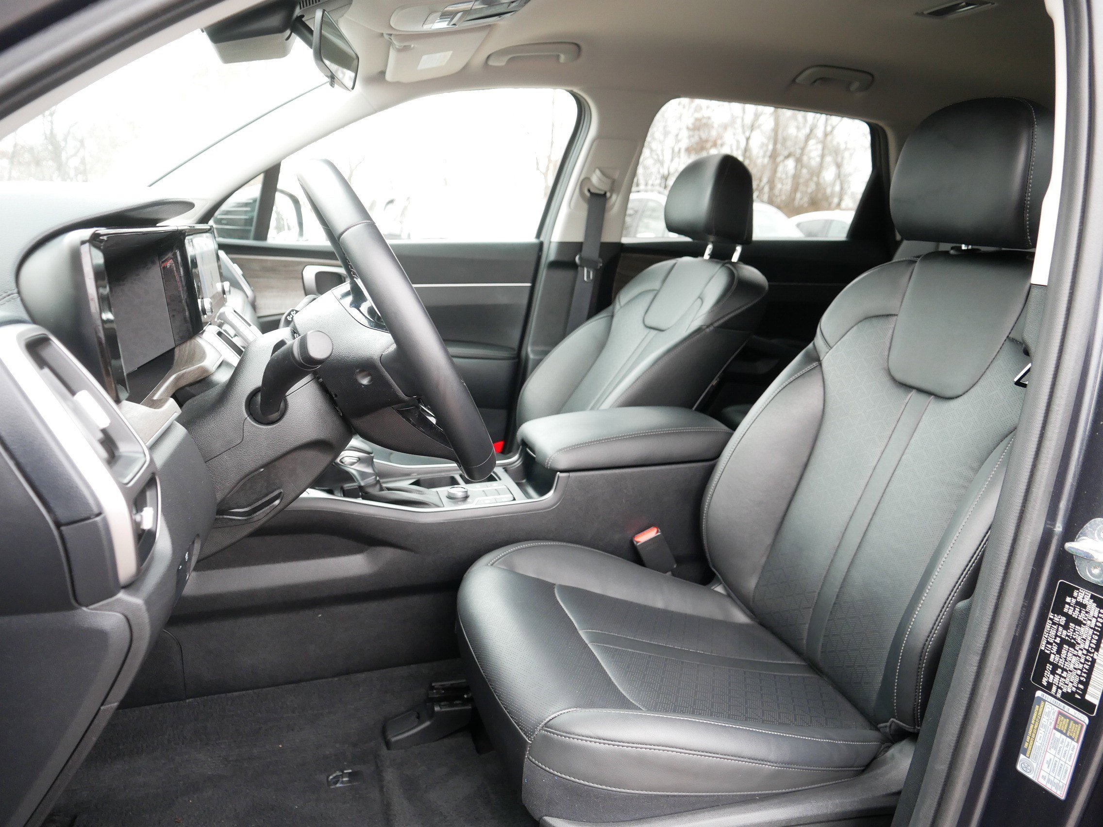 Certified 2022 Kia Sorento S image 34