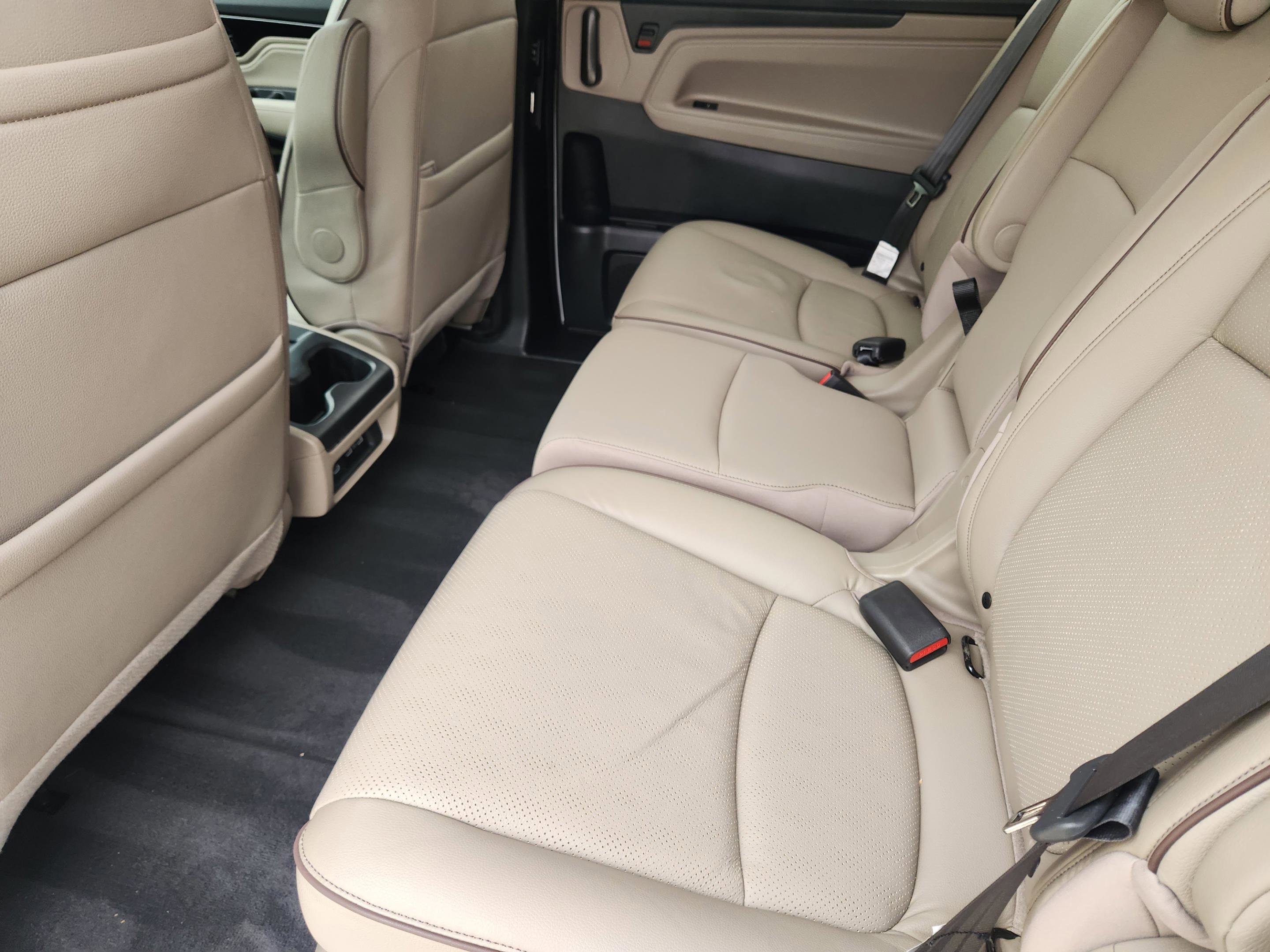 Certified 2024 Honda Odyssey Elite image 30