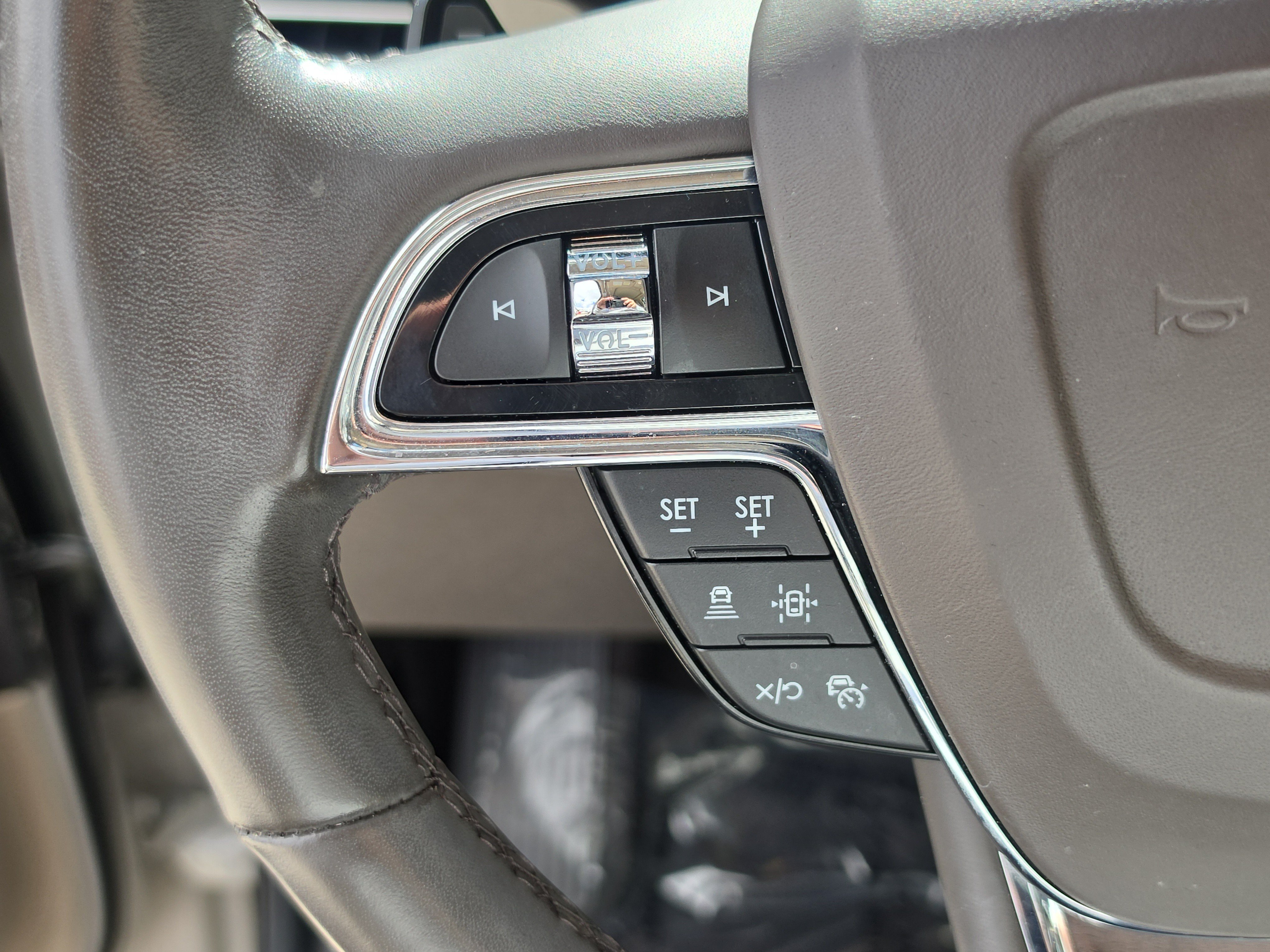 Used 2024 Lincoln Navigator Reserve AWD/4WD image 33