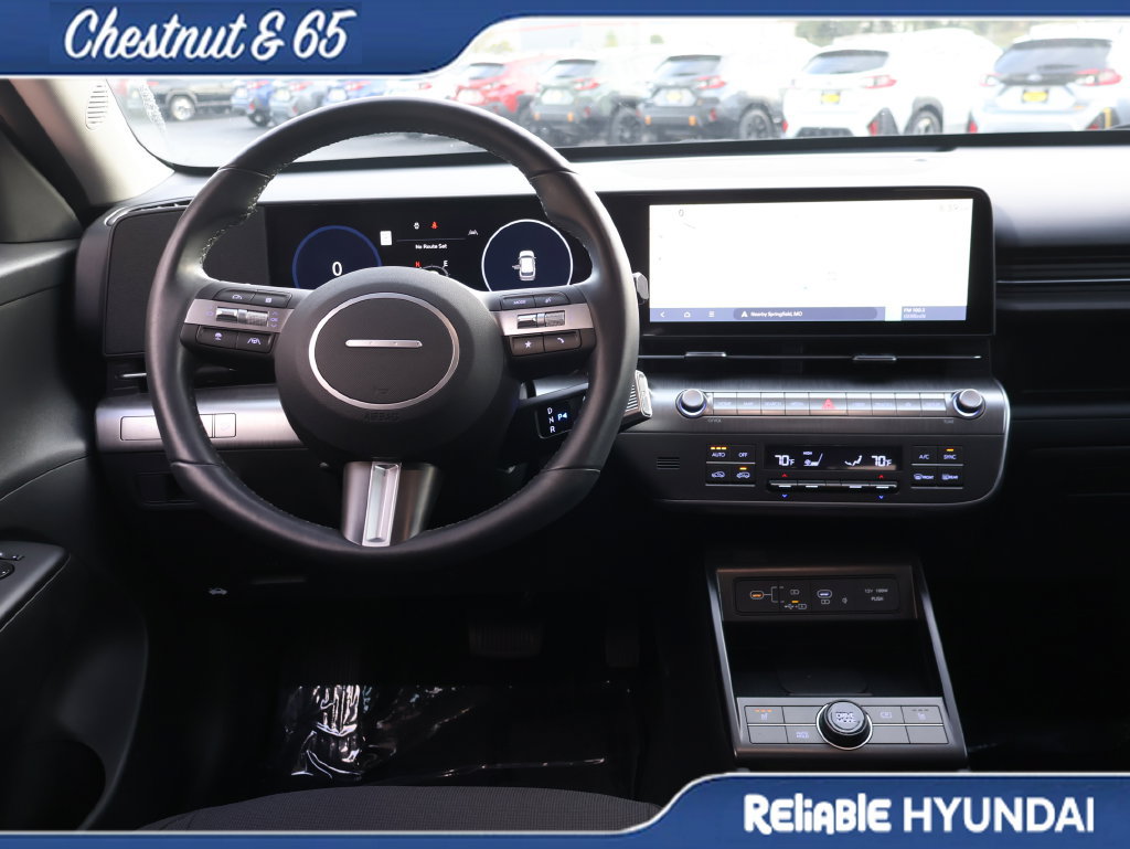 Used 2024 Hyundai Kona SEL w/ Convenience Package FWD image 18