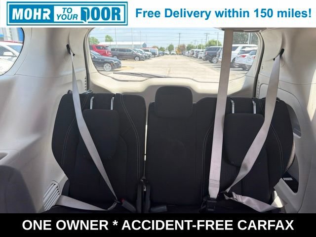 Used 2023 Chrysler Voyager LX FWD image 39