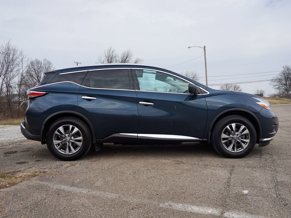 Used 2017 Nissan Murano SL w/ SL Technology Package AWD/4WD image 2