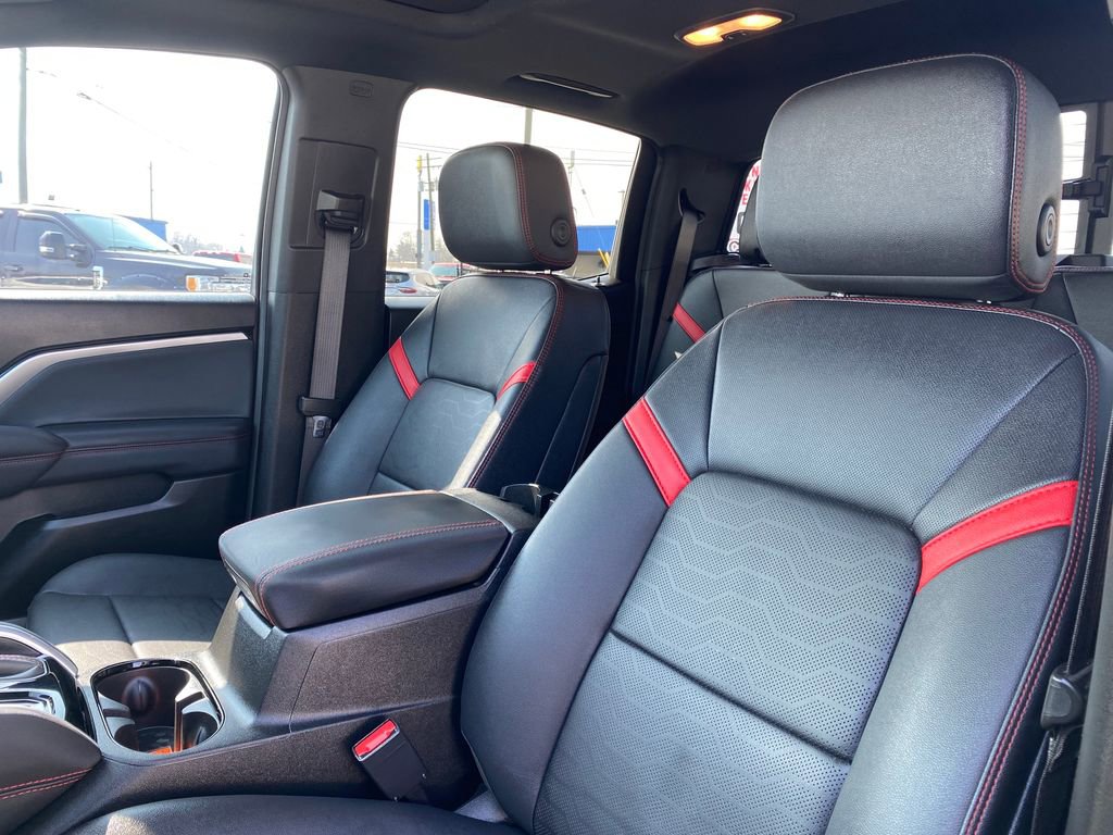 Used 2024 Chevrolet Colorado Z71 w/ Z71 Convenience Package 2 image 10