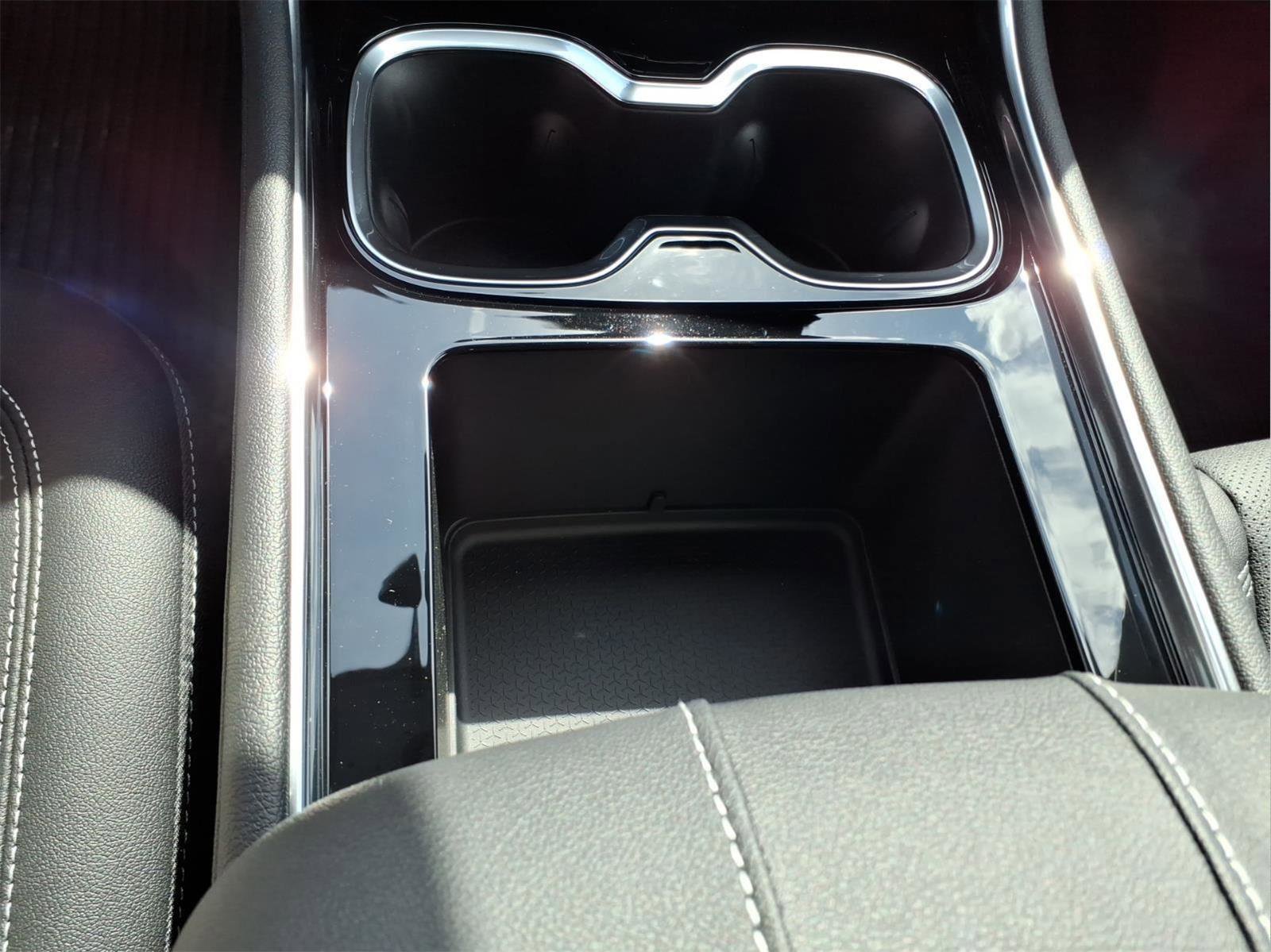 New 2026 Chevrolet Traverse LT image 22