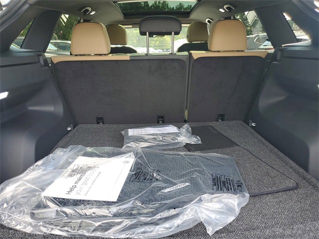 New 2026 Volkswagen Atlas Cross Sport SE image 8