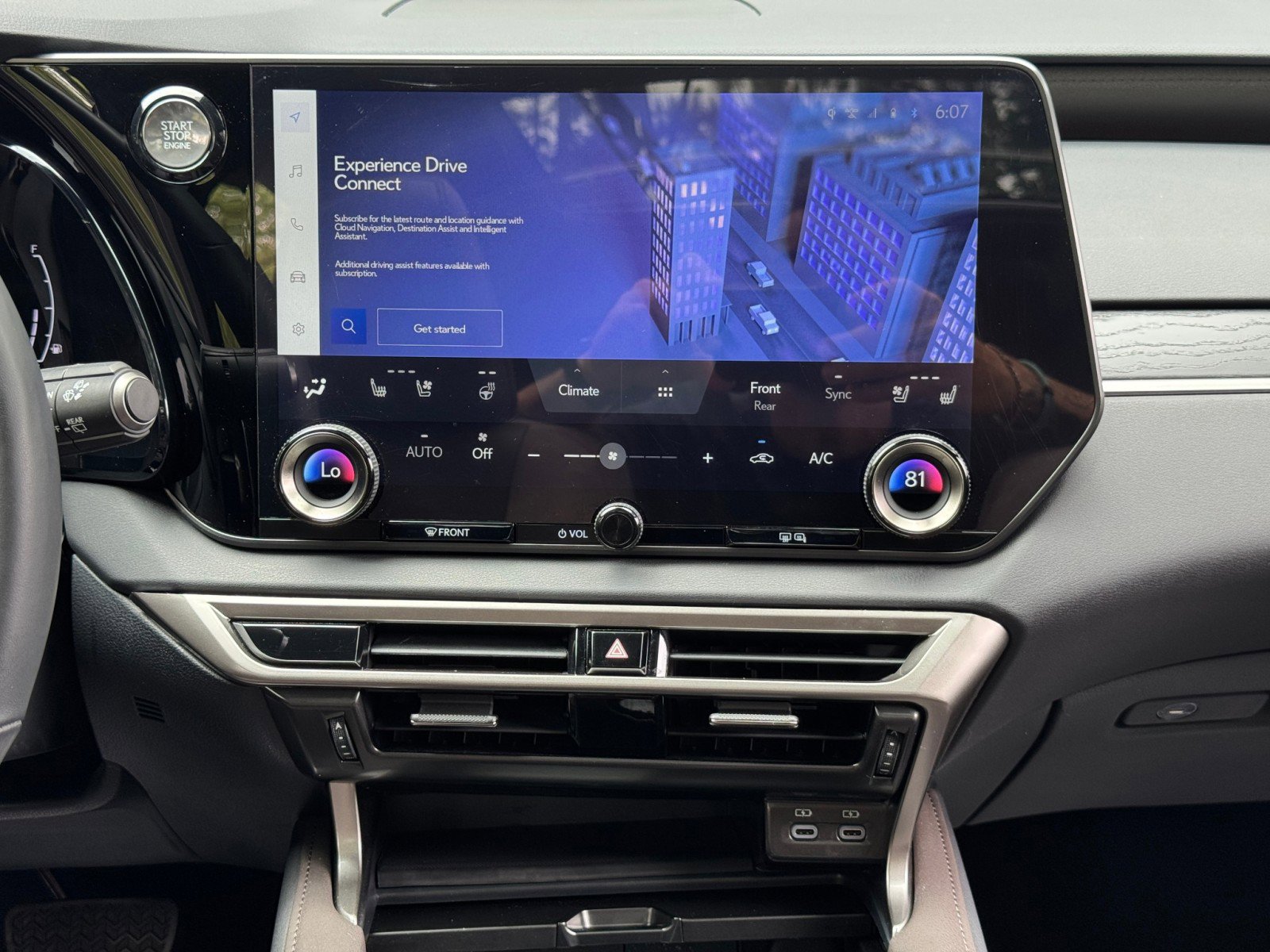 Used 2023 Lexus RX 350 w/ Luxury Package image 27