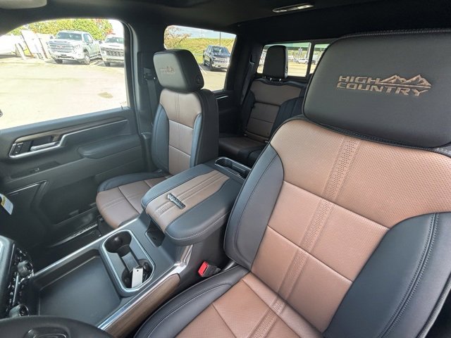 New 2026 Chevrolet Silverado 3500 High Country w/ High Country Premium Package image 4