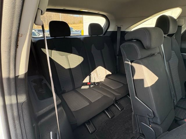 Used 2023 Kia Sorento LX image 27
