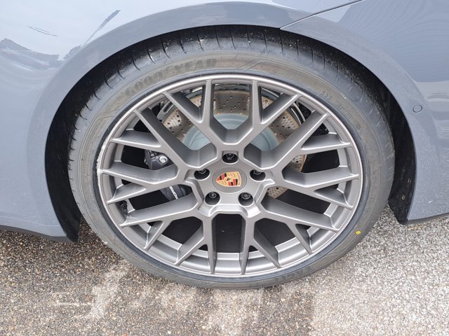 Used 2026 Porsche 911 Carrera image 13