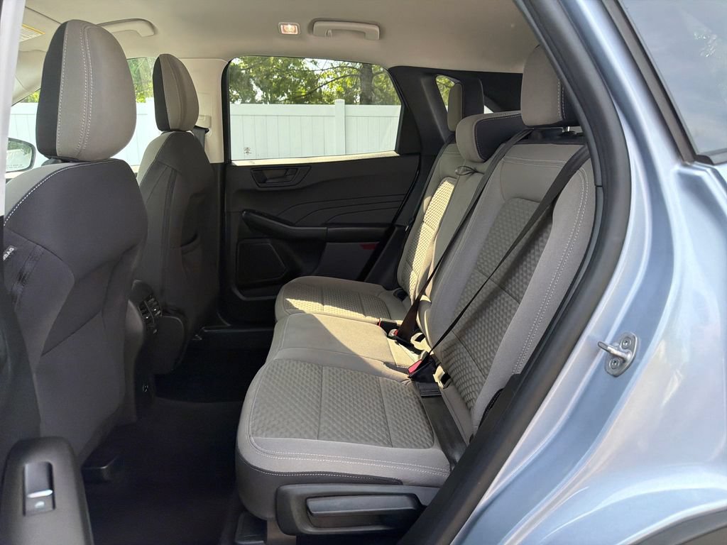 Used 2022 Ford Escape SE w/ Convenience Package FWD image 26