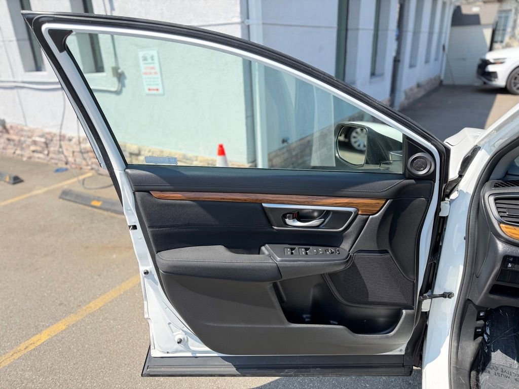 Used 2021 Honda CR-V EX image 16
