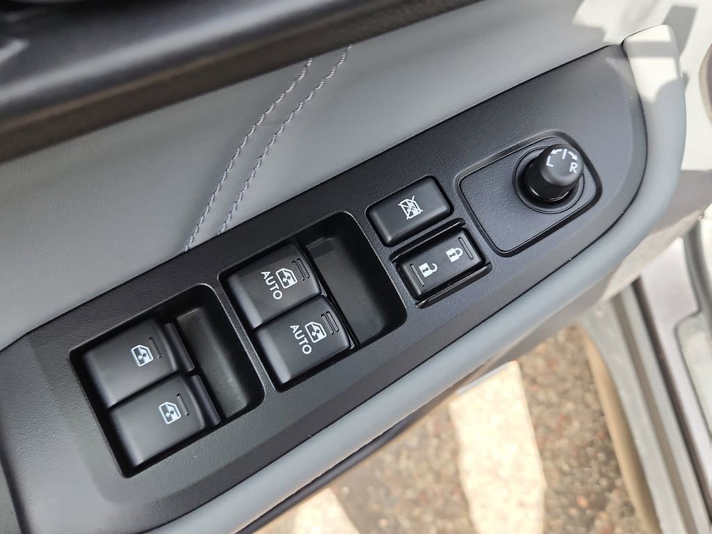 Used 2018 Subaru Outback 3.6R Limited image 8