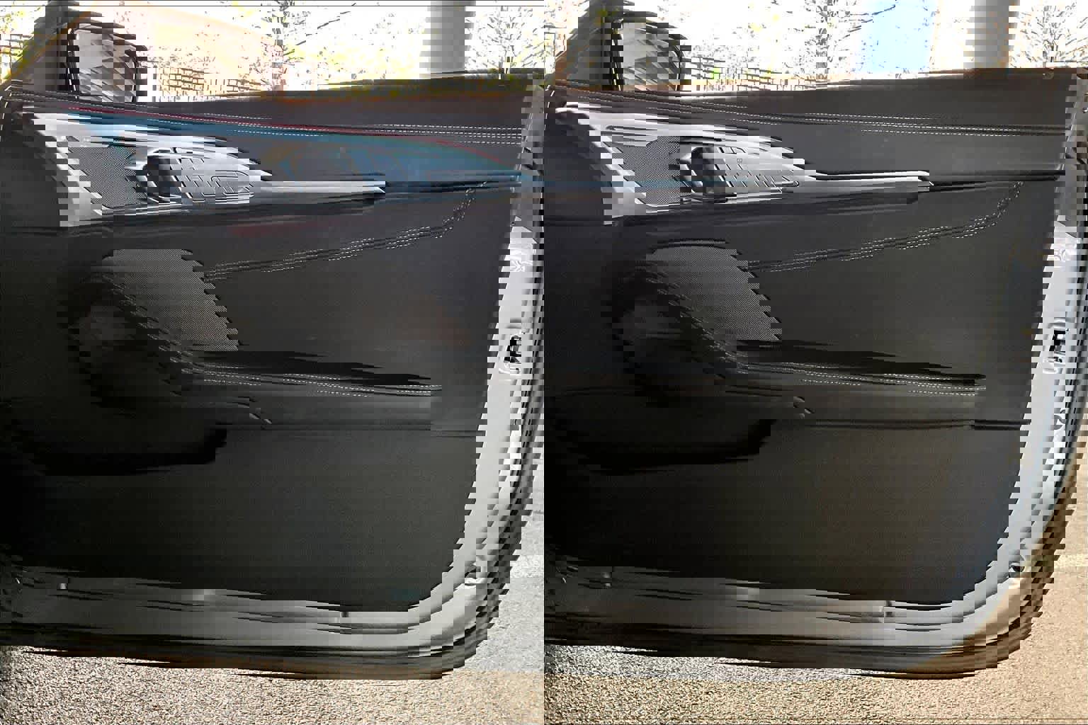 Used 2024 BMW M850i xDrive Convertible image 22