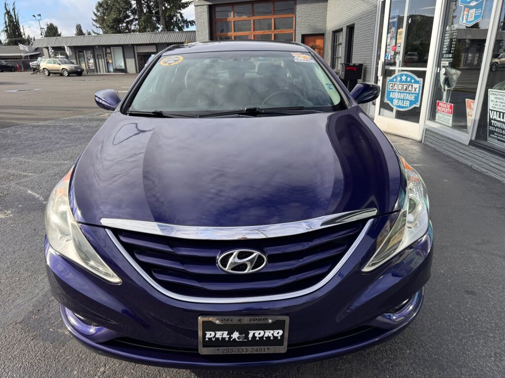 Used 2011 Hyundai Sonata GLS image 2