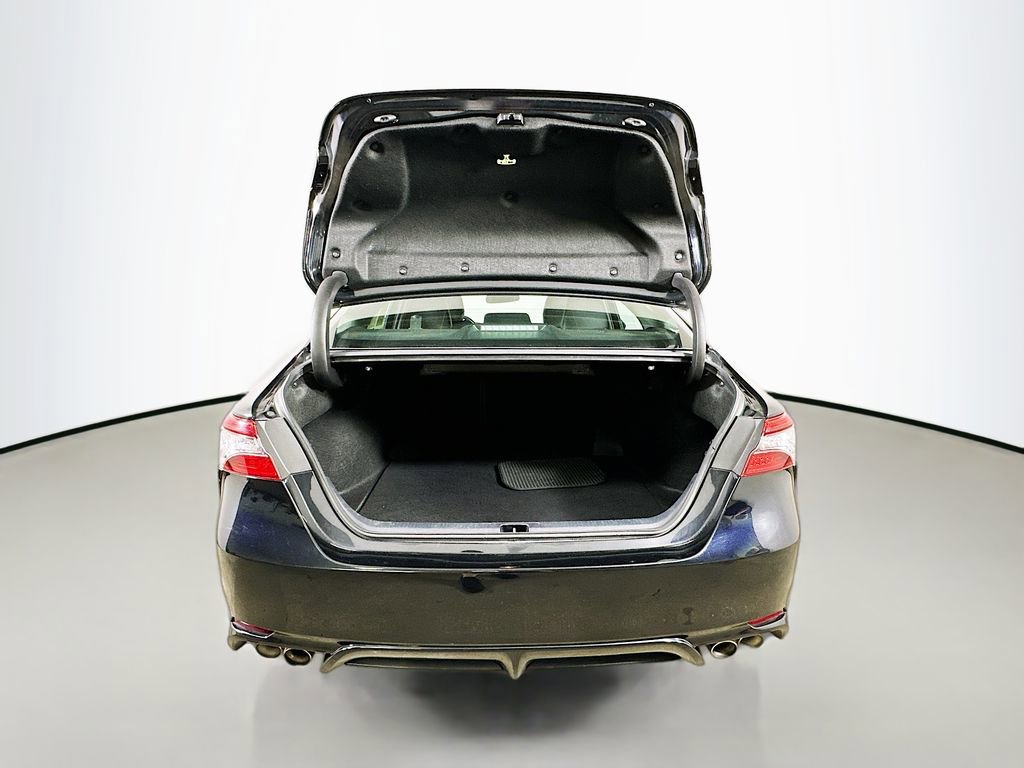 Used 2024 Toyota Camry XSE FWD image 33