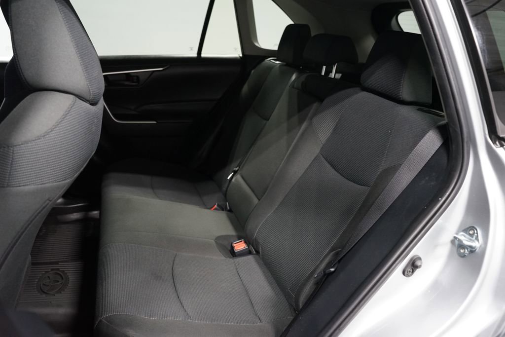 Certified 2025 Toyota RAV4 LE AWD/4WD image 27