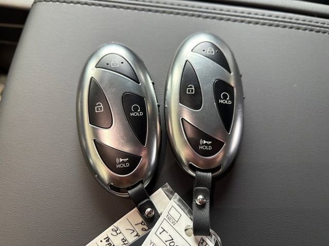 Used 2026 Hyundai Santa Fe Calligraphy AWD/4WD image 18