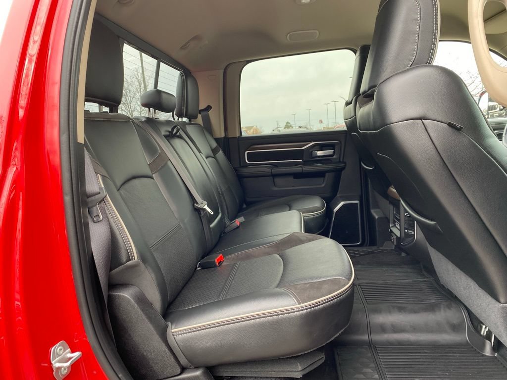 Used 2022 RAM 3500 Laramie AWD/4WD image 32