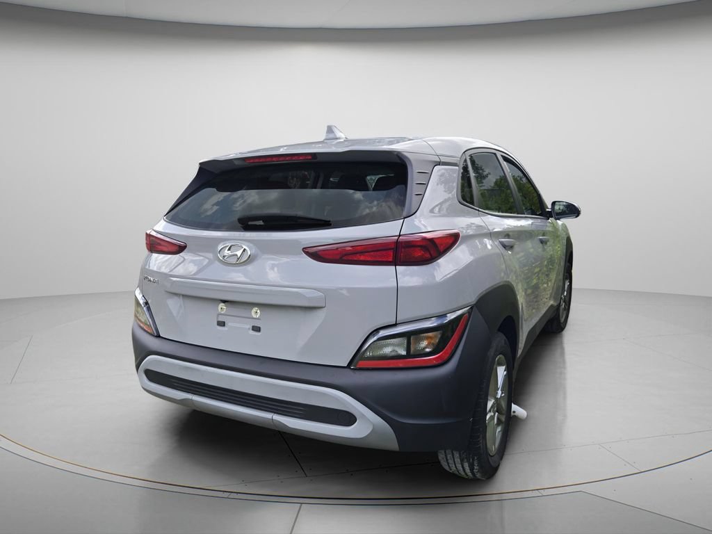 Used 2023 Hyundai Kona SE FWD image 8