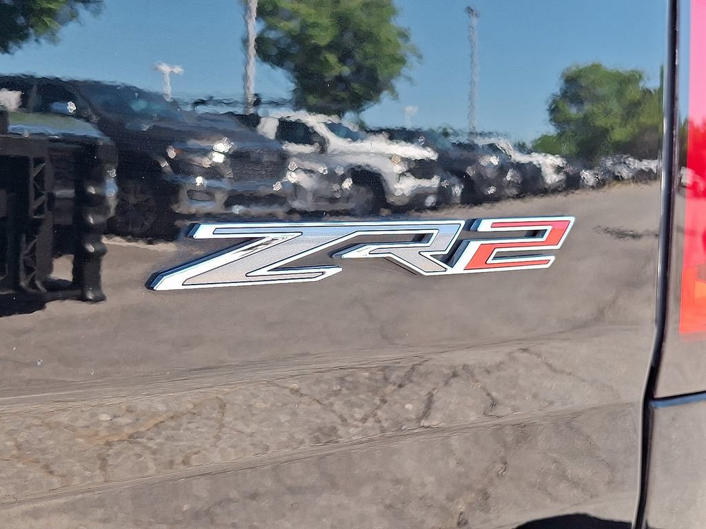 Used 2022 Chevrolet Colorado ZR2 AWD/4WD image 32