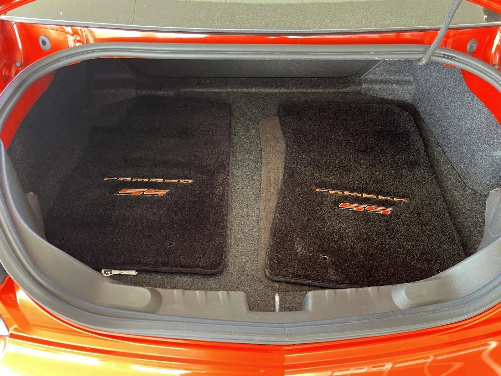 Used 2011 Chevrolet Camaro SS w/ RS Package RWD image 21