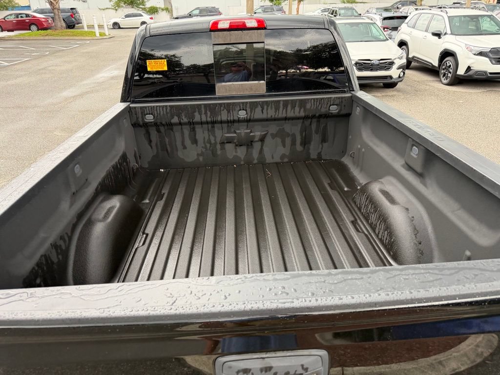Used 2018 Chevrolet Silverado 1500 LTZ Z71 w/ LTZ Plus Package AWD/4WD image 7