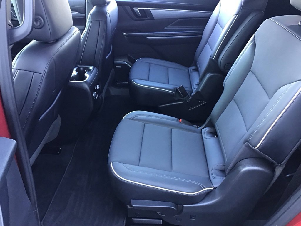 Used 2026 Buick Enclave Preferred w/ Power Package FWD image 14
