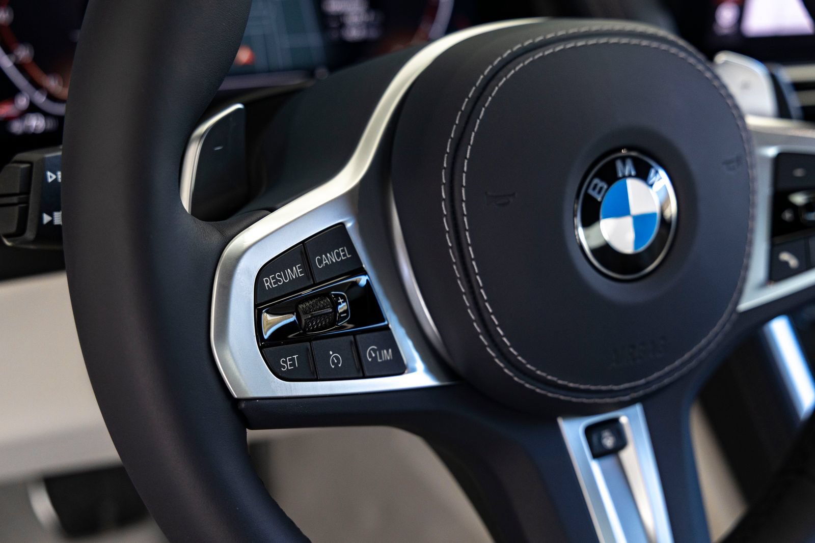 Used 2026 BMW 840i xDrive Coupe AWD/4WD image 16