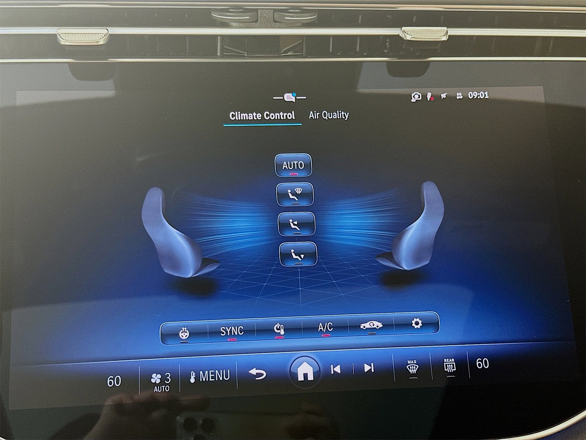 New 2026 Mercedes-Benz E 450 4MATIC All-Terrain Wagon image 17