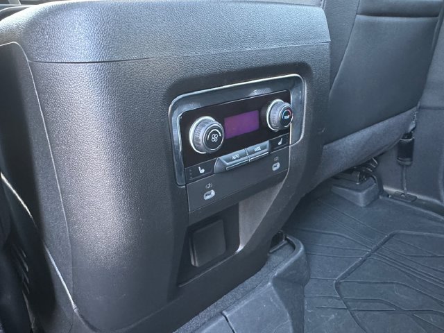 Used 2024 Chevrolet Suburban RST w/ Luxury Package AWD/4WD image 36
