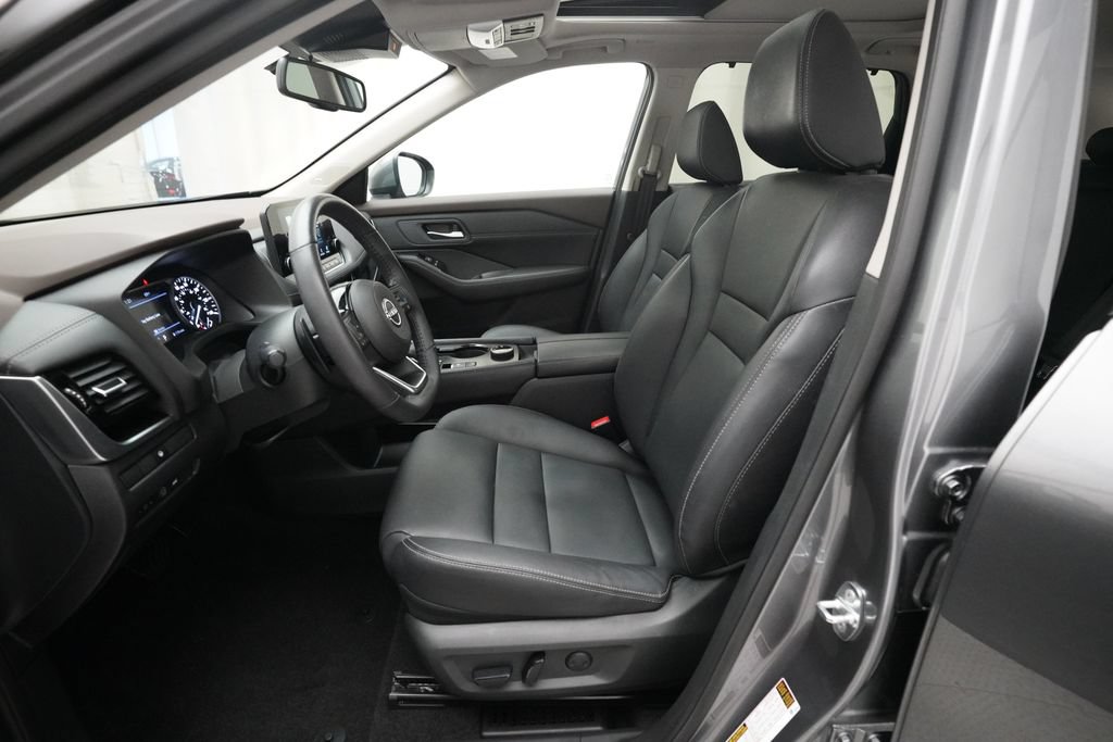 Certified 2023 Nissan Rogue SL w/ SL Premium Package AWD/4WD image 7