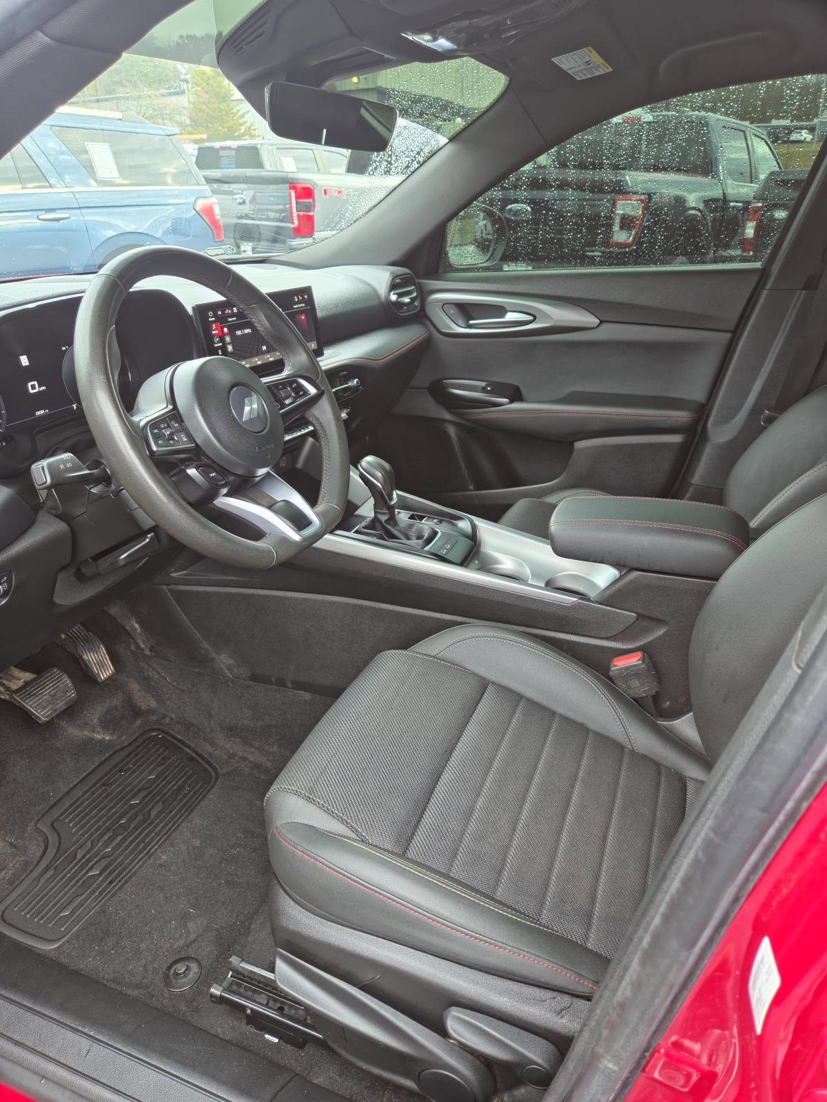 Used 2023 Dodge Hornet GT w/ GT Blacktop Package image 13