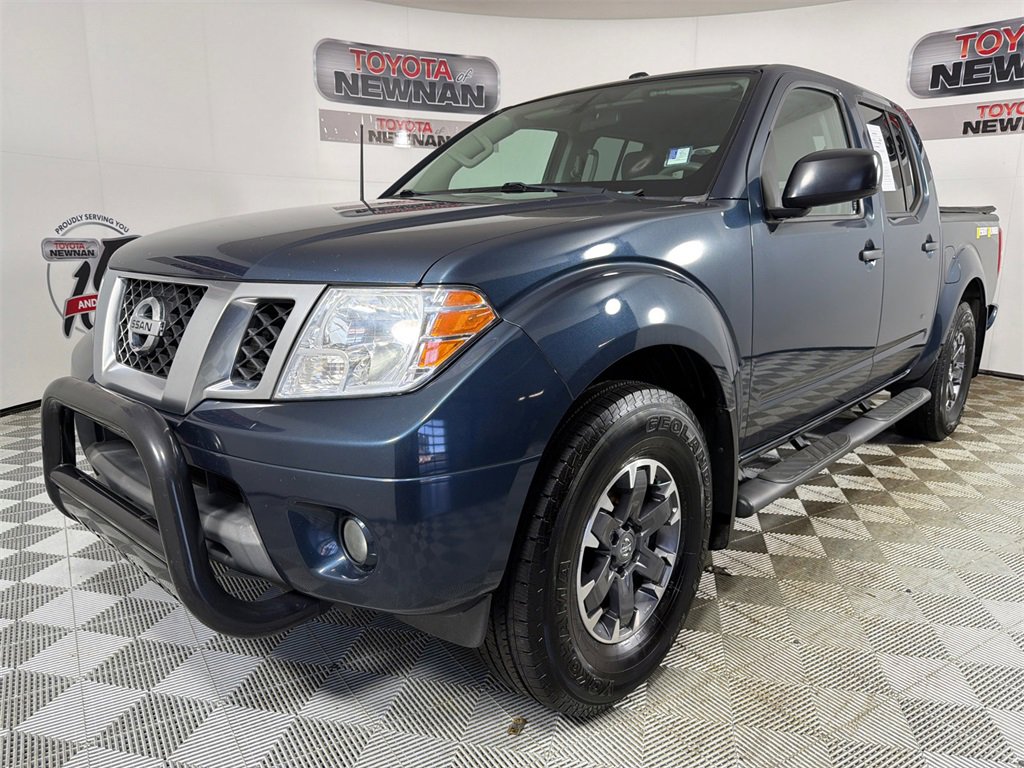 Used 2018 Nissan Frontier SV image 7