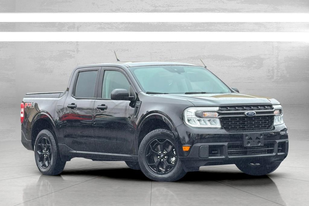 Used 2024 Ford Maverick XLT w/ Equipment Group 300A Standard image 2