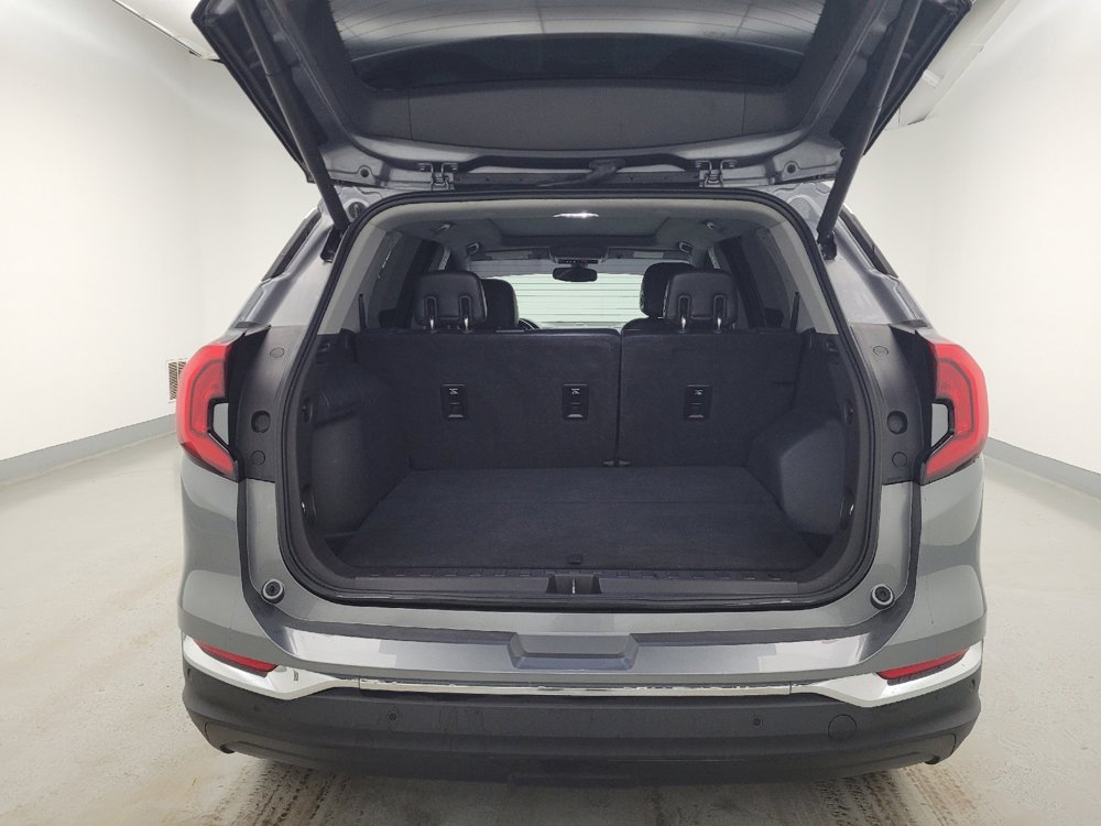 Used 2018 GMC Terrain SLT w/ Preferred Package image 29