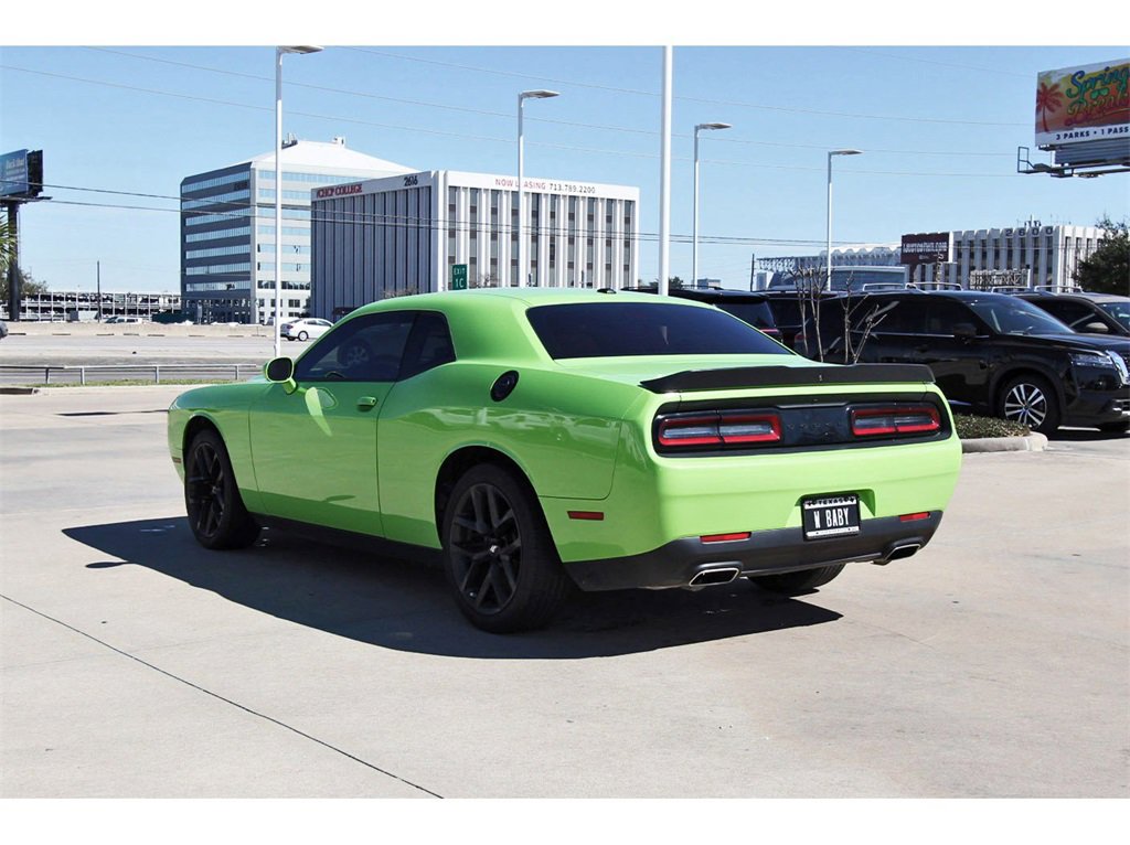 Used 2023 Dodge Challenger SXT w/ Blacktop Package image 4
