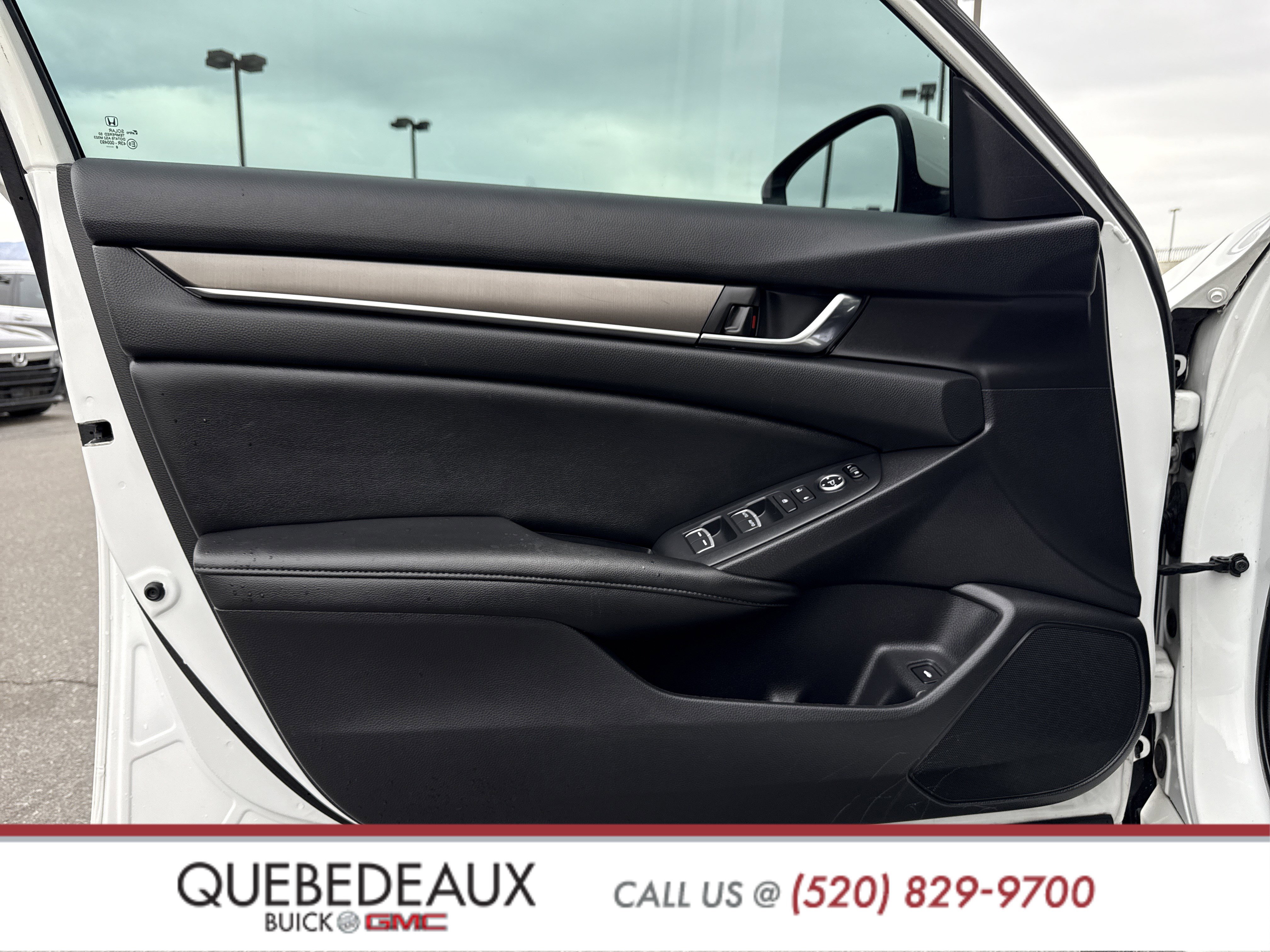 Used 2020 Honda Accord LX image 9