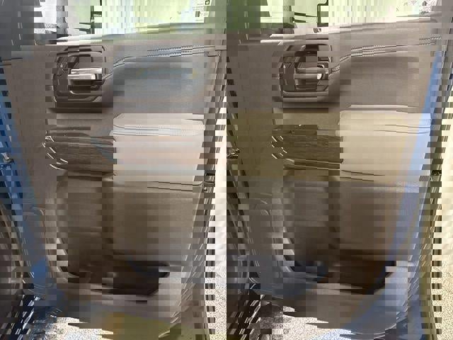 Used 2021 GMC Sierra 2500 SLT image 24