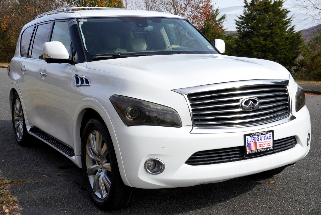 Used 2011 INFINITI QX56 2WD w/ Deluxe Touring Pkg image 3