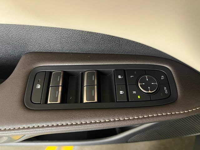 Used 2024 Lexus RX 350 Premium Plus w/ Convenience Package FWD image 31