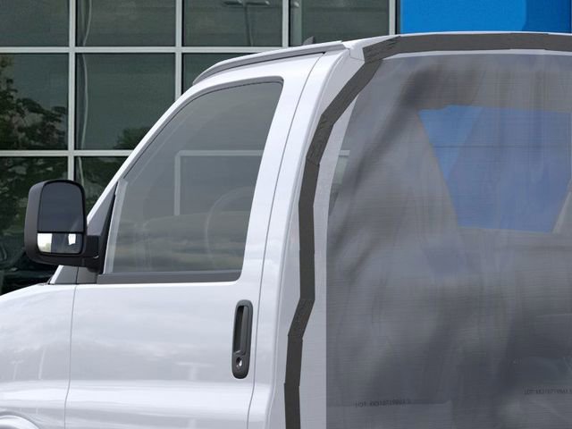 New 2025 Chevrolet Express 4500 w/ Power Convenience Package image 13