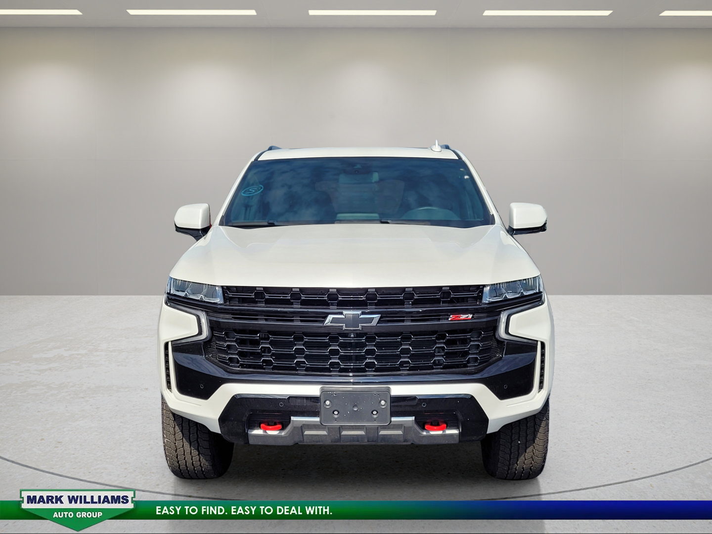 Used 2023 Chevrolet Tahoe Z71 w/ Luxury Package AWD/4WD image 9