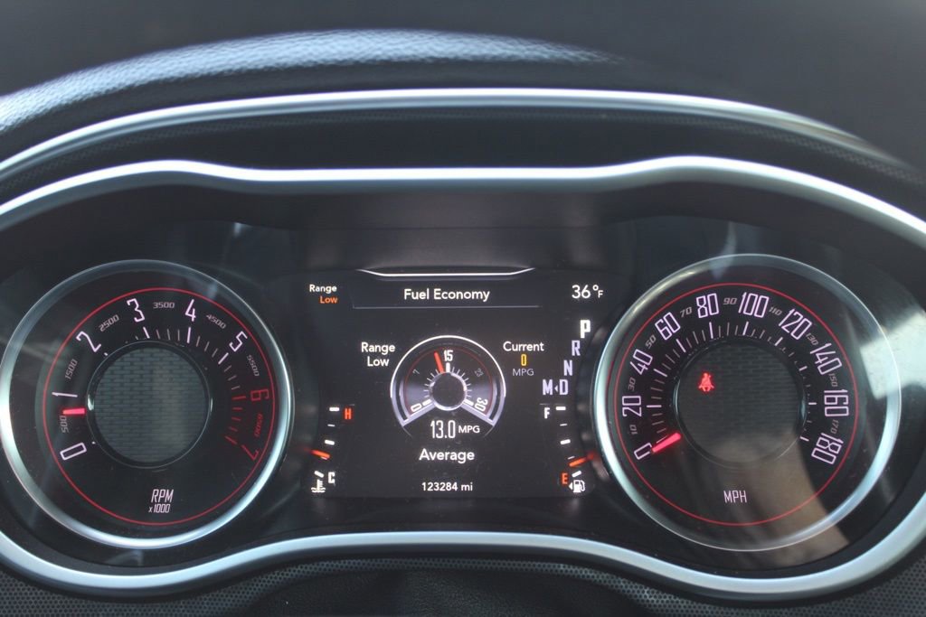 Used 2018 Dodge Challenger R/T Scat Pack w/ Leather Interior Group image 27