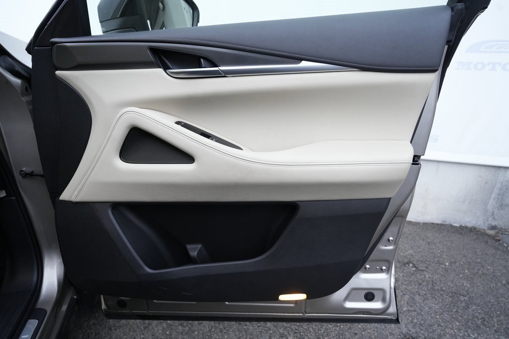Used 2022 INFINITI QX60 Luxe w/ Cargo Package image 35