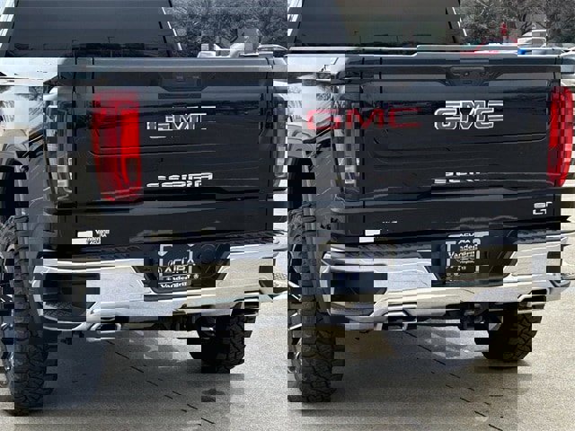 Used 2022 GMC Sierra 1500 SLT image 7