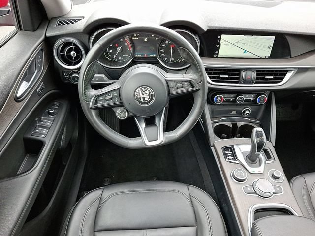 Used 2021 Alfa Romeo Stelvio Ti w/ Active Assist 2 Package TI AWD/4WD image 12