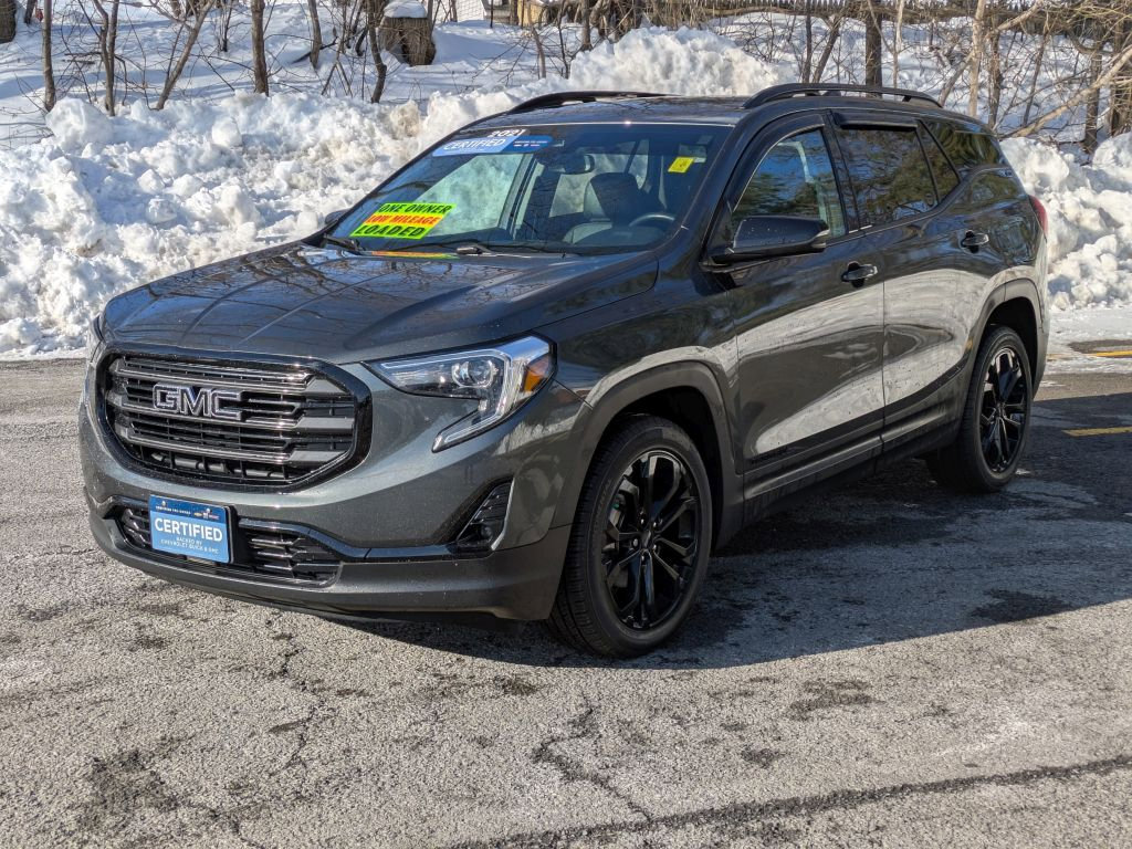 Certified 2021 GMC Terrain SLT w/ Infotainment Package II image 3